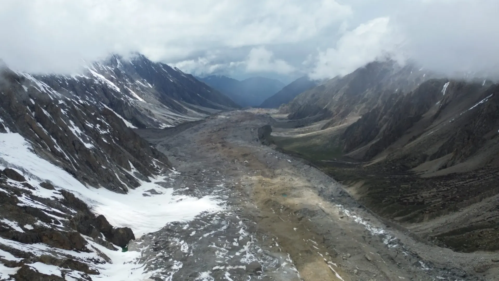 Rakaposhi Base Camp Trek